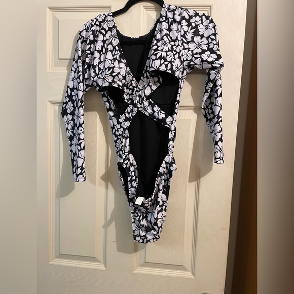 Swimsuit - Picture 2 of 2